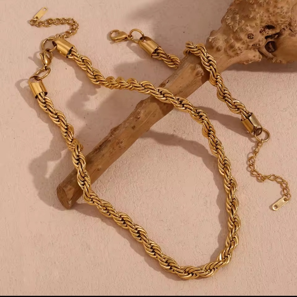 Anthropologie 18K Gold Stainless Steel Twisted Rope Necklace Bracelet Set - Picture 2 of 10